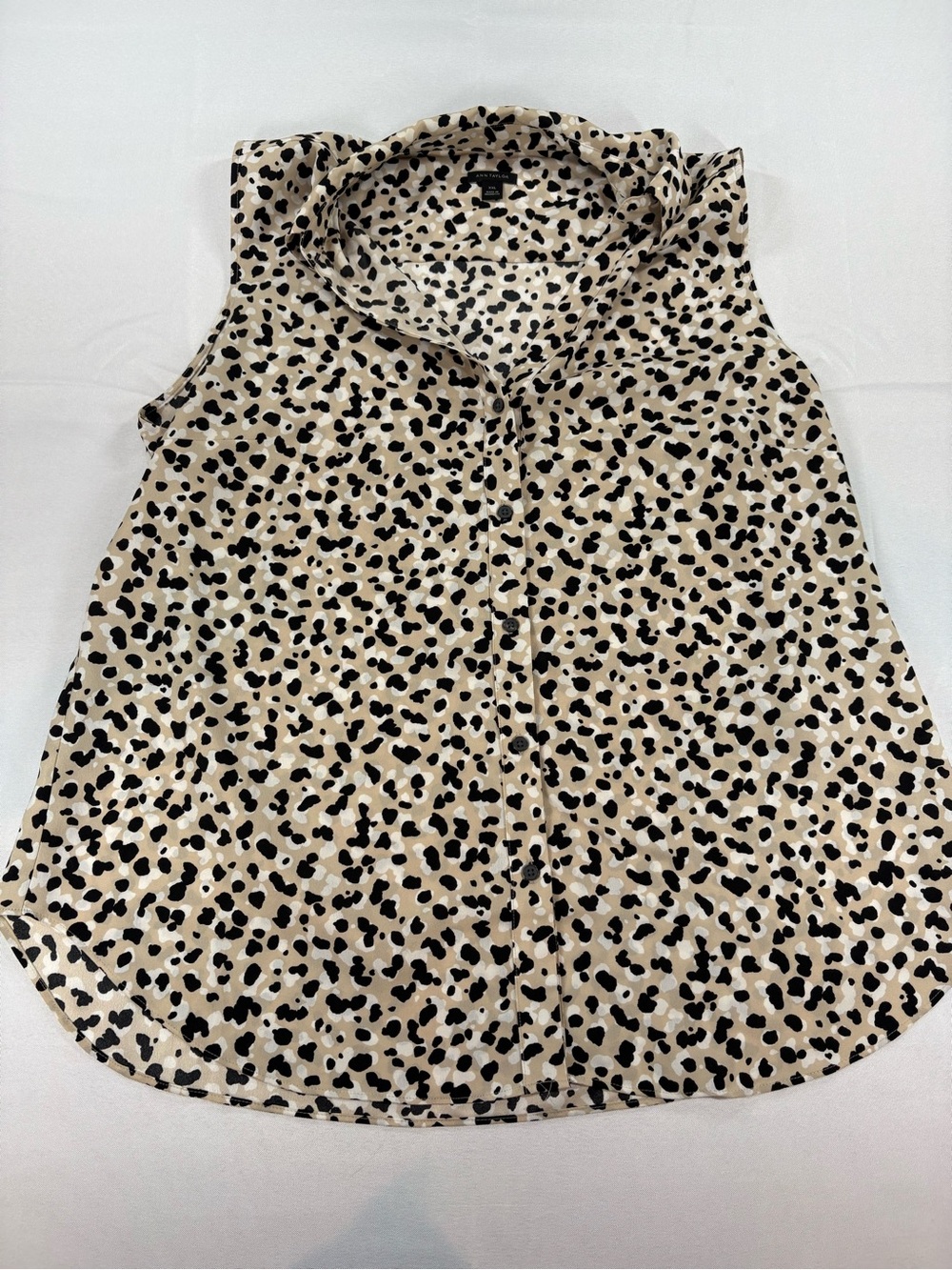 Ann Taylor Animal Print Sleeveless Blouse Women’s XXL